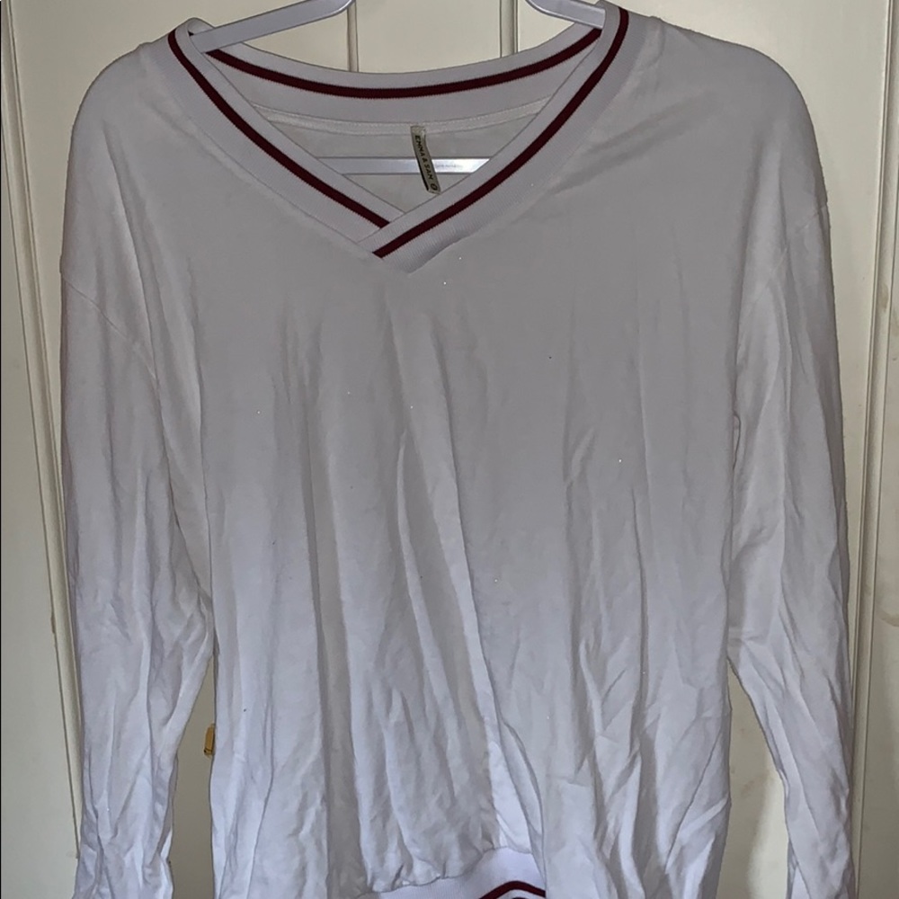 Emma & Sam White crew neck longsleeve